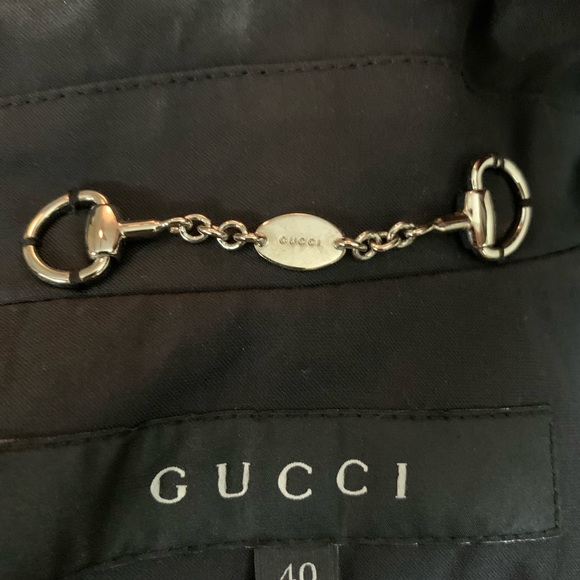 * Host Pick * Gucci Trench Coat - Picture 13 of 14